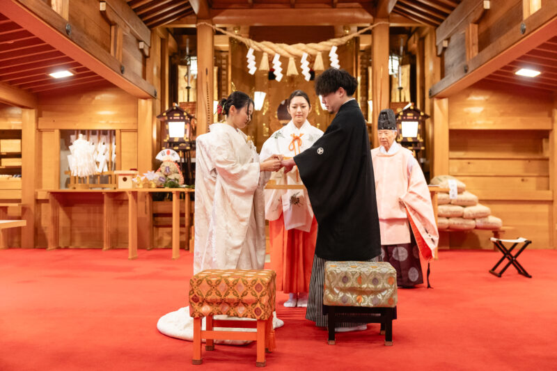 富山で小さな結婚式、和装の神社挙式