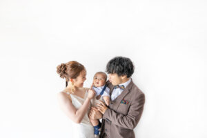 富山県射水市にあるウエディングフォトスタジオシャトンで行ったファミリーフォトウェディング